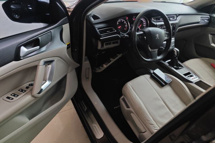 Used Peugeot 408 2014 1.8L Automatic Luxury Edition Driver Seat