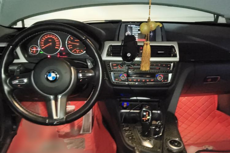 Used BMW 3 Series 2015 320Li Luxury Edition Fashion Model
