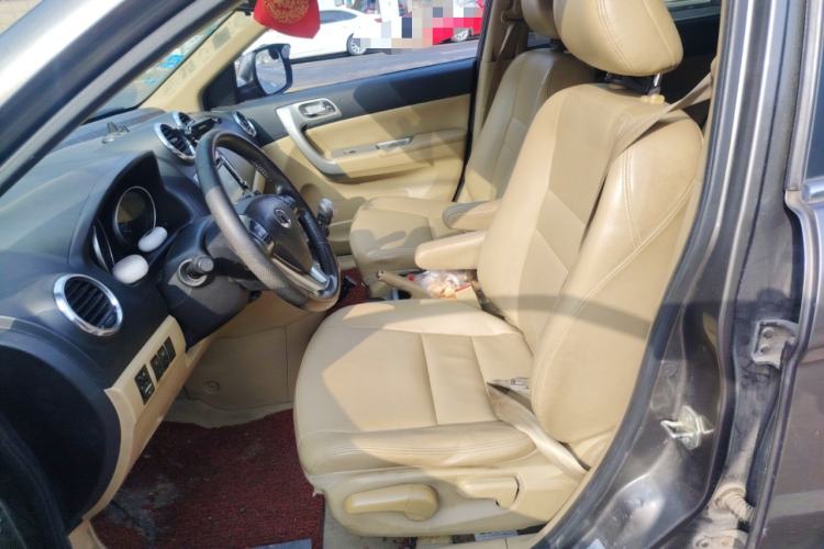 Used Haval H6 2011 2.0L Manual Two-Wheel Drive Elite Version