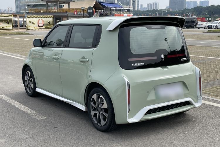 Used ORA White Cat 2022 Xiaoyue Mao Edition 360 km Luxury Model Lithium NMC