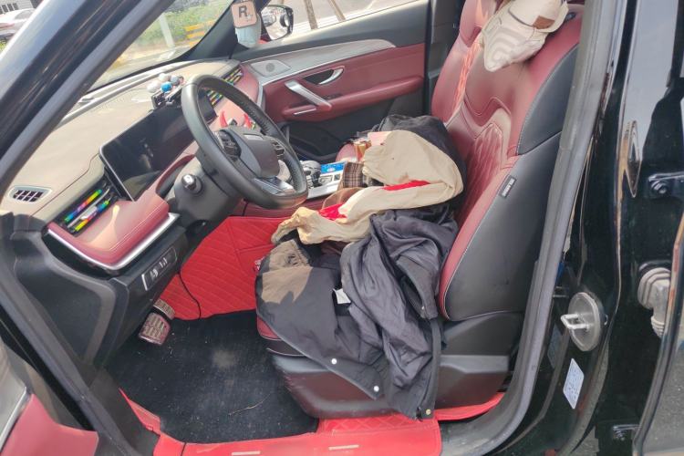 Used JETOUR X70 PLUS 2023 1.5T DCT Brave PLUS 7-Seater