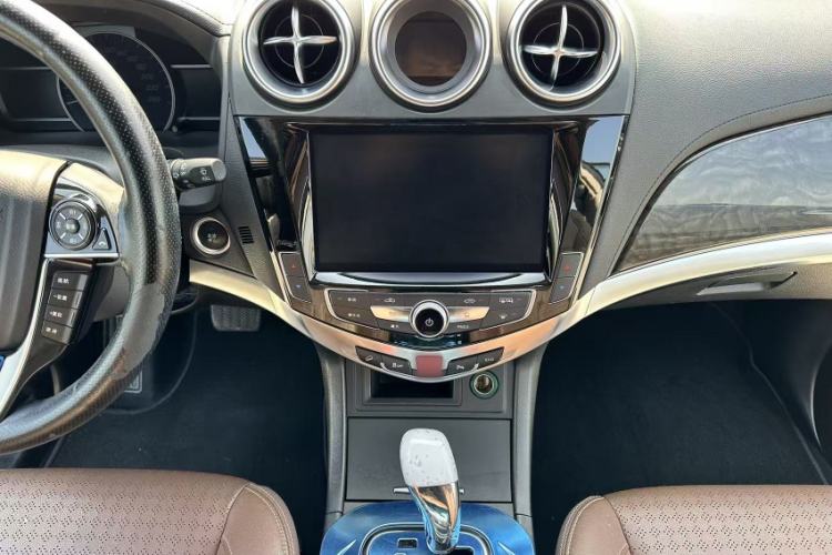 Used BYD S7 2017 2.0T Automatic Prestige Edition