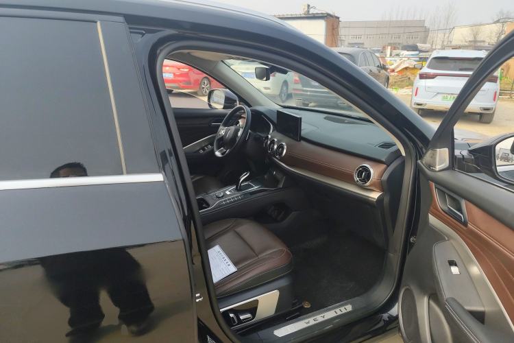 Used Wey VV6 2021 2.0T Two-Wheel Drive Smart Plus
