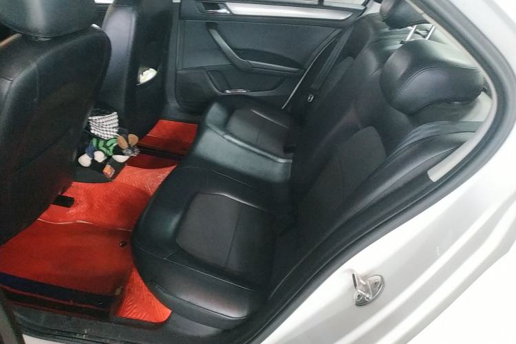 Used Volkswagen Santana 2015 1.6L Automatic Comfort Edition Left Rear Seat