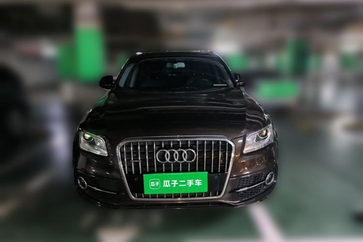 Used Audi Q5 2017 Plus 40 TFSI Ambition Model
