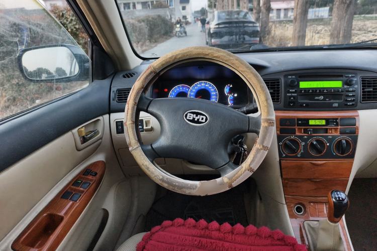 Used BYD F3 2011 1.5L New Platinum Edition Comfort Version
