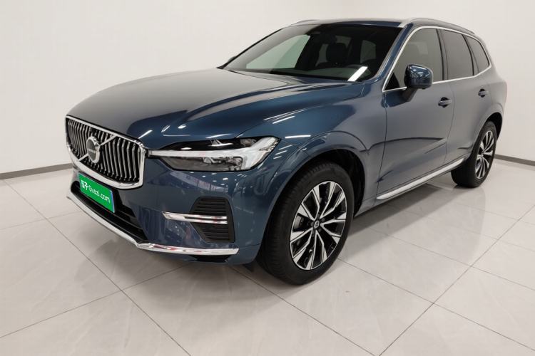 Used Volvo XC60 2024 B5 4x4 Smart Luxury Edition
