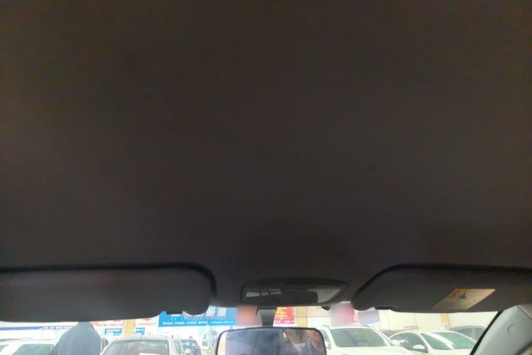 Used Zotye Z300 2014 1.5L Value Edition Manual Elite Model Headliner