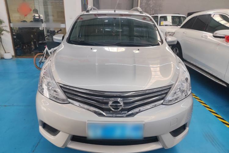 Used Nissan Livina 2015 1.6XE Manual Comfort Edition Exterior 1