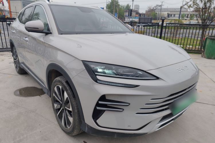 Used BYD Song PLUS New Energy 2025 DM-i 112KM Prestige Model Front Right 45 Deg