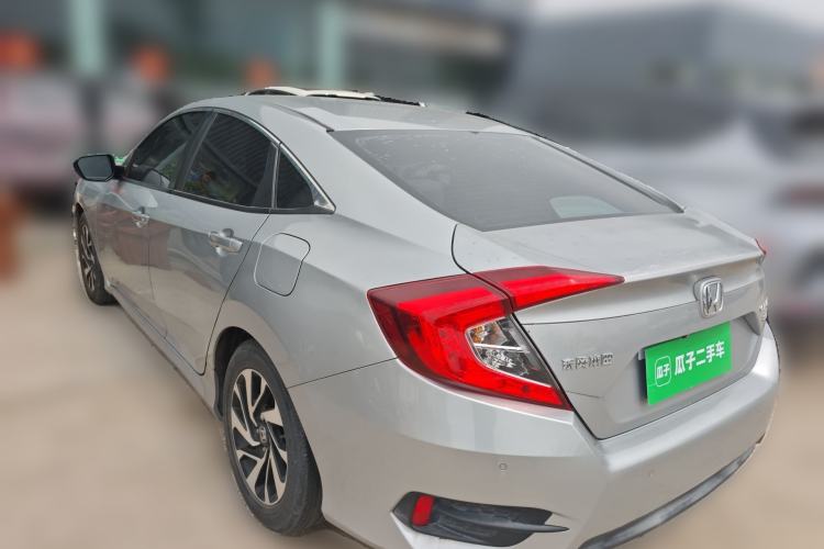 Used Honda Civic 2016 220TURBO CVT Luxury Edition Rear Left 45 Deg