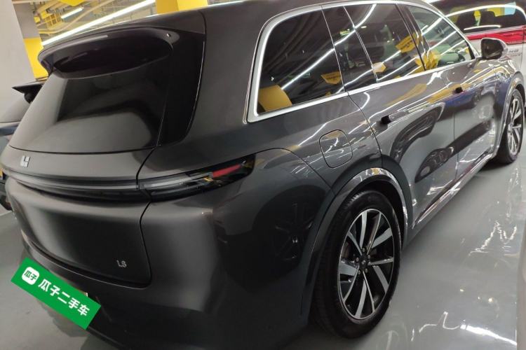 Used Li Auto L8 2023 Pro Model Rear Right 45 Deg