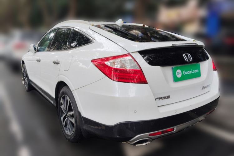 Used Honda Crosstour 2014 2.4L Luxury Edition
