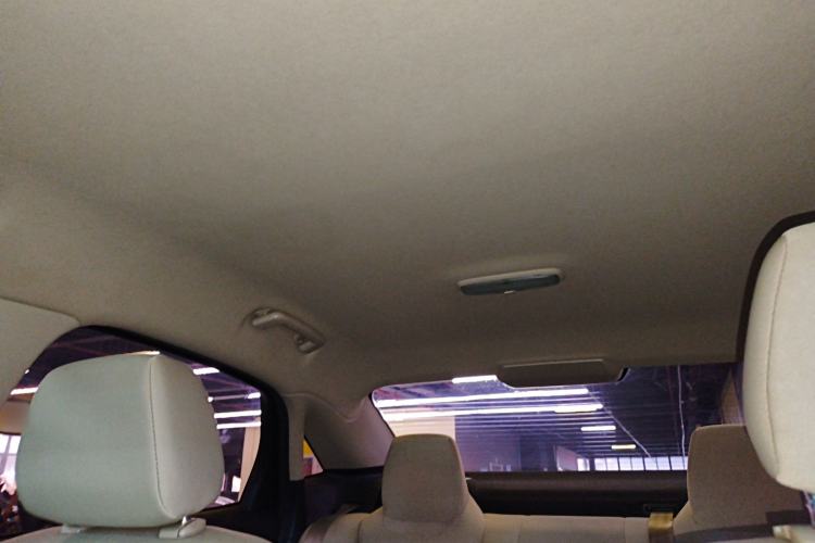 Used Ford Escort 2015 1.5L Manual Comfort Model Headliner