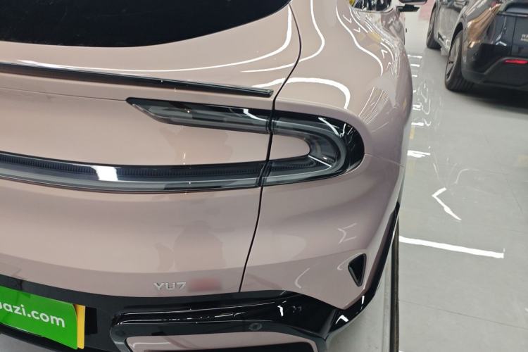 Used Xiaomi Auto YU7 2025 Ultra-Long Range High-Performance All-Wheel-Drive Max Edition