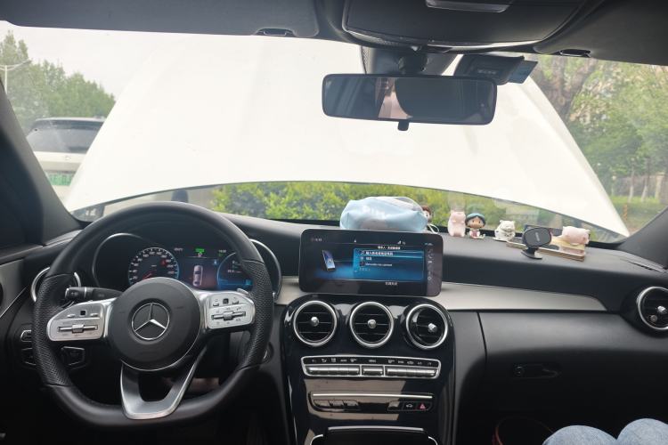 Used Mercedes-Benz C-Class 2020 Restyled C 260 Sport Edition Center Console