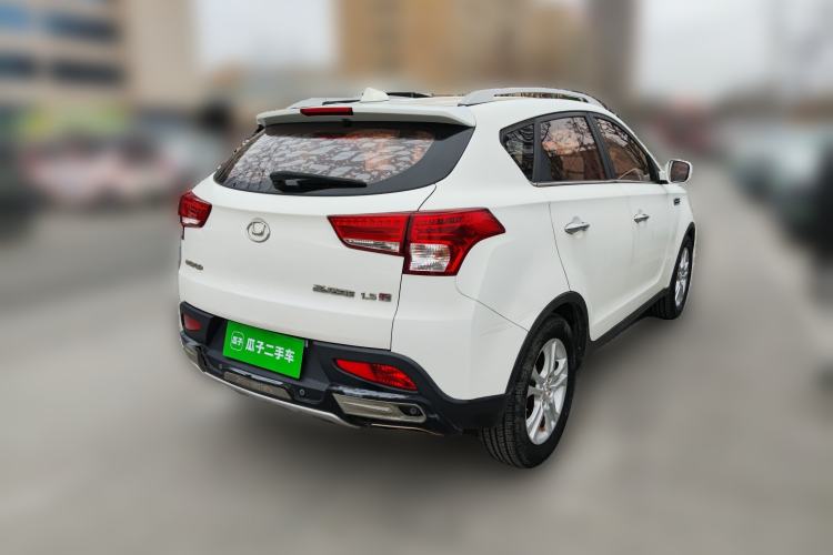 Used Huatai Santa Fe 2016 1.5T Gasoline Manual Two-Wheel Drive Smart Enjoyment i3 Model Rear Right 45 Deg