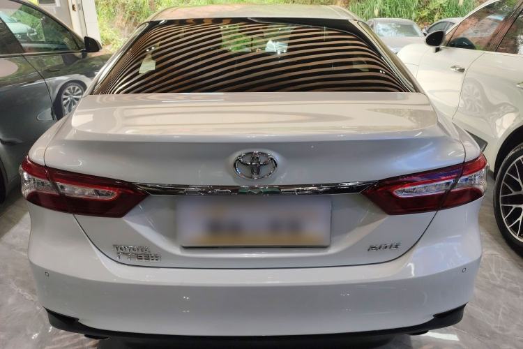 Used Toyota Camry 2018 2.0G Luxury Edition
