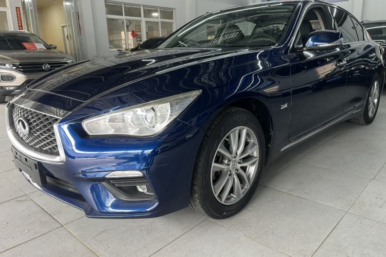 Used Infiniti Q50L 2018 2.0T Comfort Edition China VI Standard