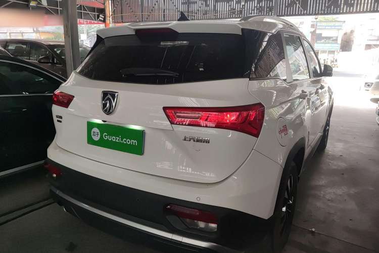 Used Baojun 530 2021 Global Car Anniversary Edition 1.5T CVT Luxury Model 7 Seats
