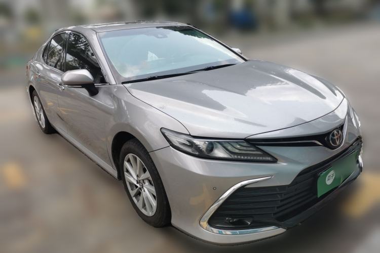 Used Toyota Camry 2021 2.0G Luxury Edition
