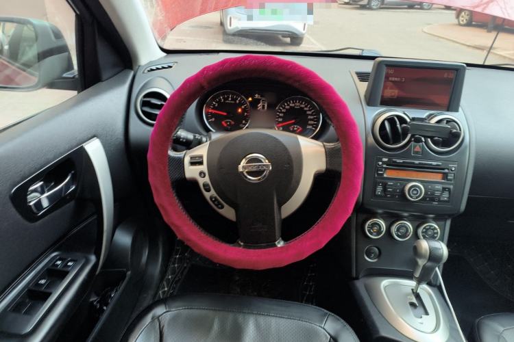 Used Nissan Qashqai 2011 2.0 XV Lea CVT 2WD
