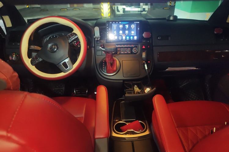 Used Volkswagen Multivan 2012 2.0 TSI Four-Wheel Drive Deluxe Edition
