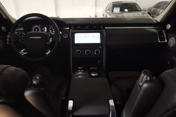 Used Land Rover Discovery 2020 3.0 SC V6 30th Anniversary Special Edition Center Console