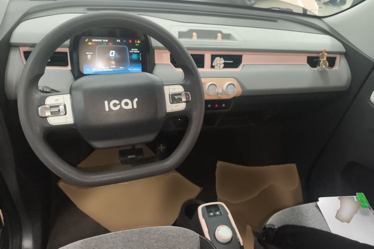 Used Chery QQ Ice Cream 2022 120km Conical Shape Lithium Iron Phosphate