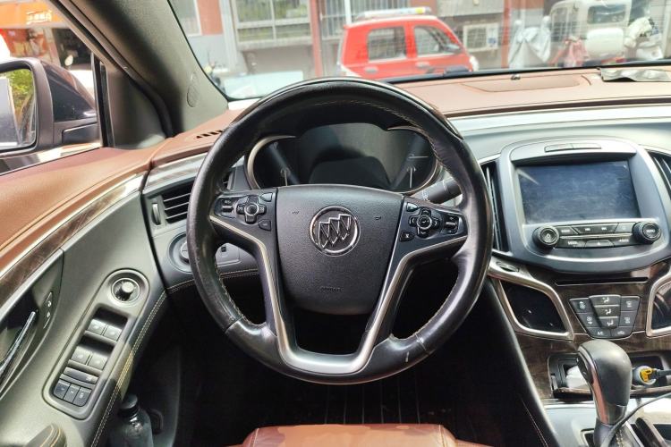 Used Buick LaCrosse 2013 2.4L SIDI Luxury Comfort Edition Steering Wheel