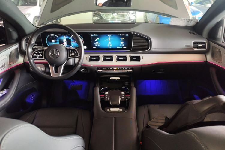 Used Mercedes-Benz GLE 2022 GLE 450 4MATIC Coupe SUV Fashion Model Center Console