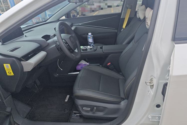 Used Toyota bZ5 2025 Model 550 PRO Smart Driving Edition
