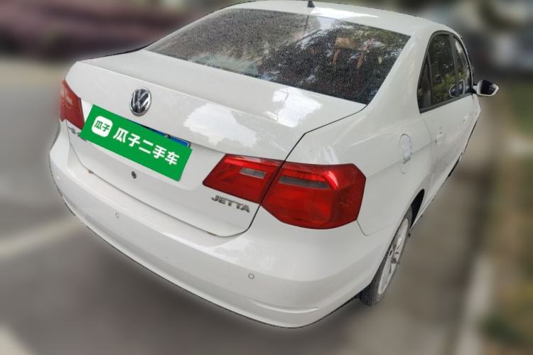 Used Volkswagen Jetta 2015 1.6L Manual Comfort Model
