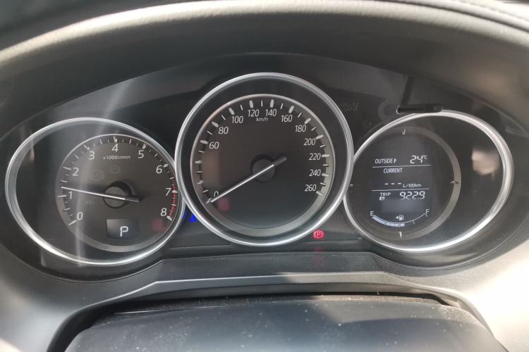 Used Mazda Atenza 2017 2.0L Blue Sky Luxury Edition
