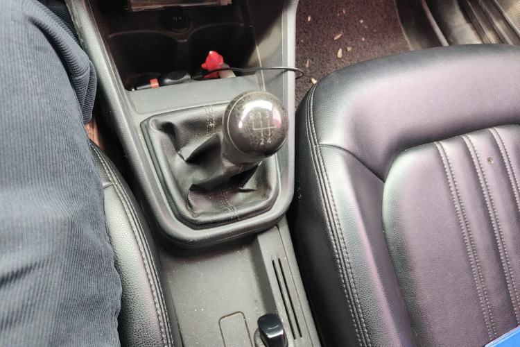 Used Volkswagen Santana 2016 1.6L Manual Fashion Edition