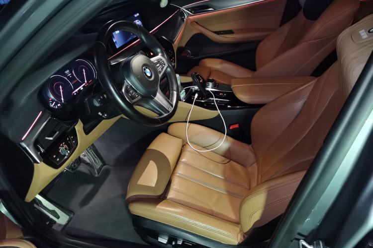 Used BMW 5 Series (Import) 2018 525i M Sport Package