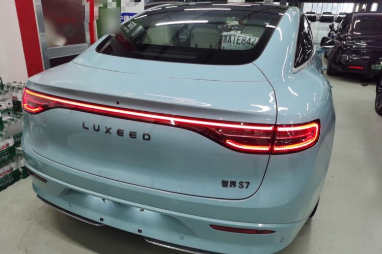 Used Hima Luxeed S7 2024 Ultra Four-Wheel Drive Flagship Edition Rear