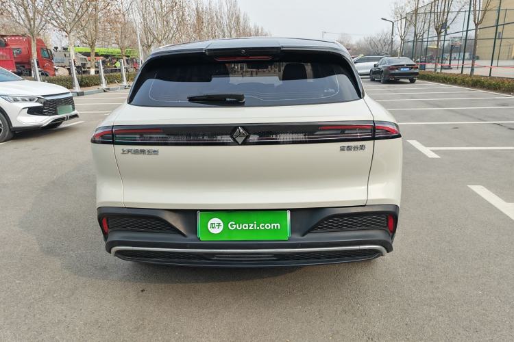 Used Baojun Yunhai 2024 140km Plug-in Hybrid Version
