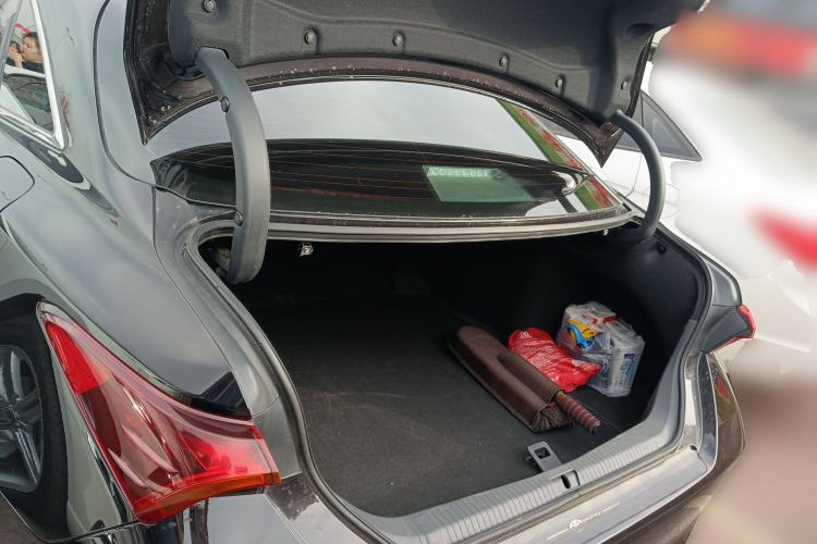 Used Toyota Avalon 2022 2.0L Luxury Edition