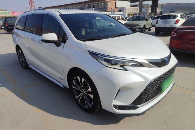 Used Toyota Granvia 2023 2.5L Hybrid Flagship VIP Edition
