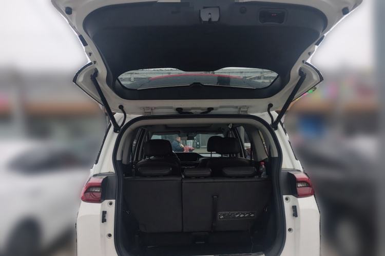 Used GAC Trumpchi M6 2019 270T DCT Luxury Edition (7-seater) China VI