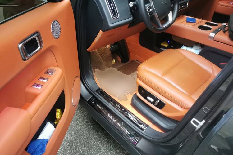 Used Li Auto L9 2022 Max model
