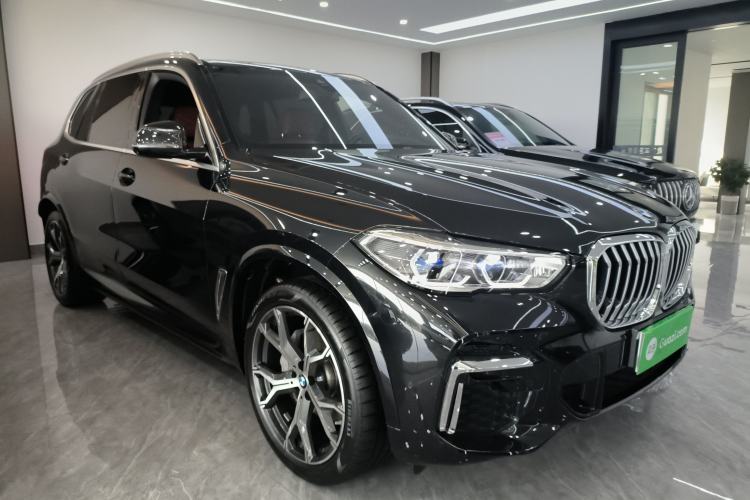 Used BMW X5 2022 xDrive 40Li M Sport Package