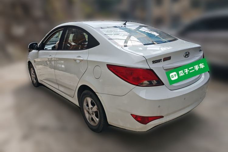 Used Hyundai Verna (older generation) 2016 1.4L Manual Smart GLS Trim