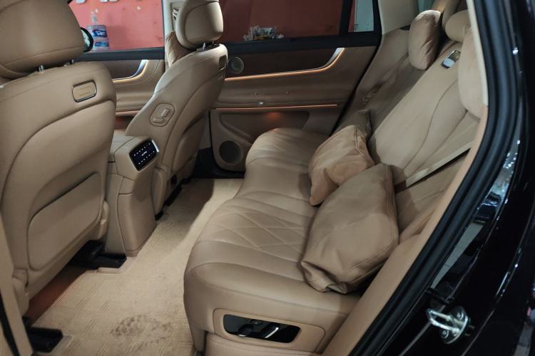 Used Hima AITO M9 2024 Range-Extended Ultra Version 52 kWh 5-Seater Model
