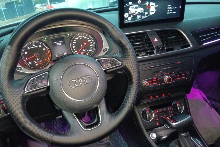 Used Audi Q3 2017 30 TFSI Fashion Model