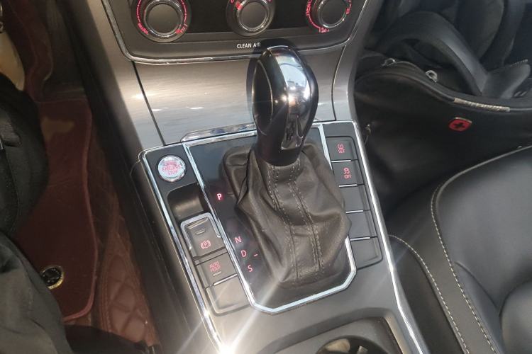 Used Volkswagen Passat 2016 1.8T Government Procurement Version (CEA Engine + 6AT)
