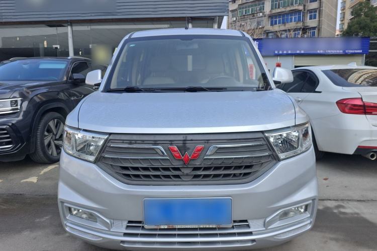 Used Wuling Hongguang V 2019 1.5L Standard Version L2B
