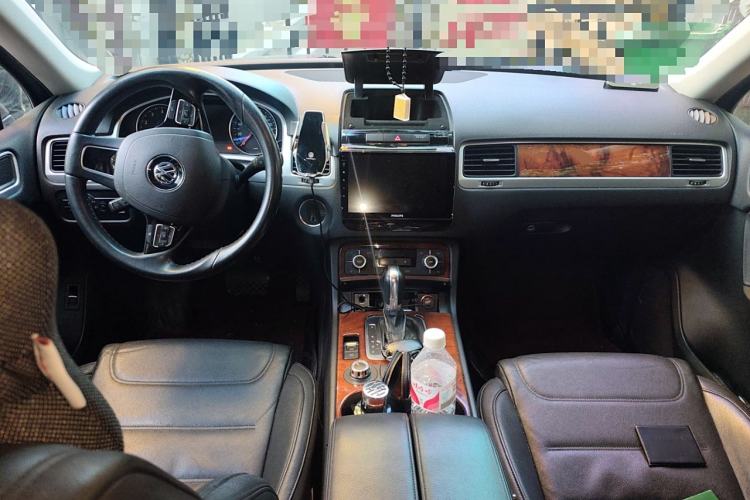 Used Volkswagen Touareg 2011 3.0 TSI Standard Version
