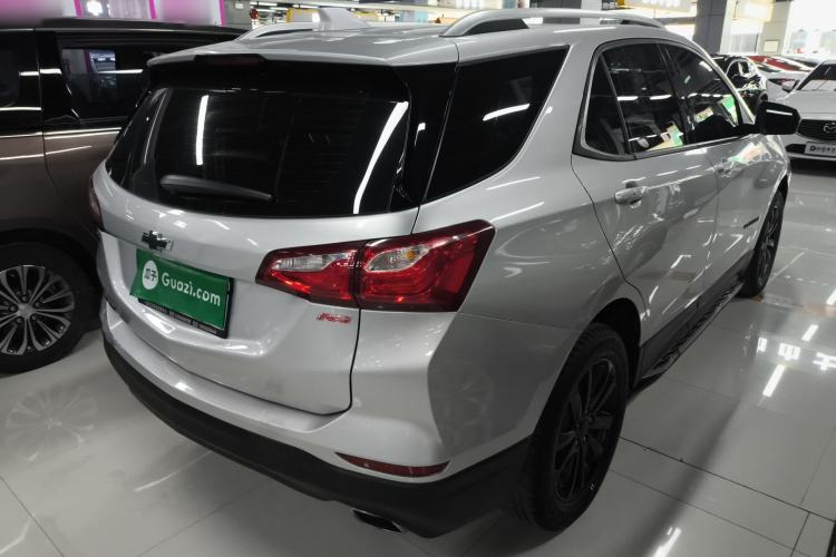 Used Chevrolet Equinox 2019 Redline 550T Automatic All-Wheel-Drive RS Model China VI Standard Rear Right 45 Deg